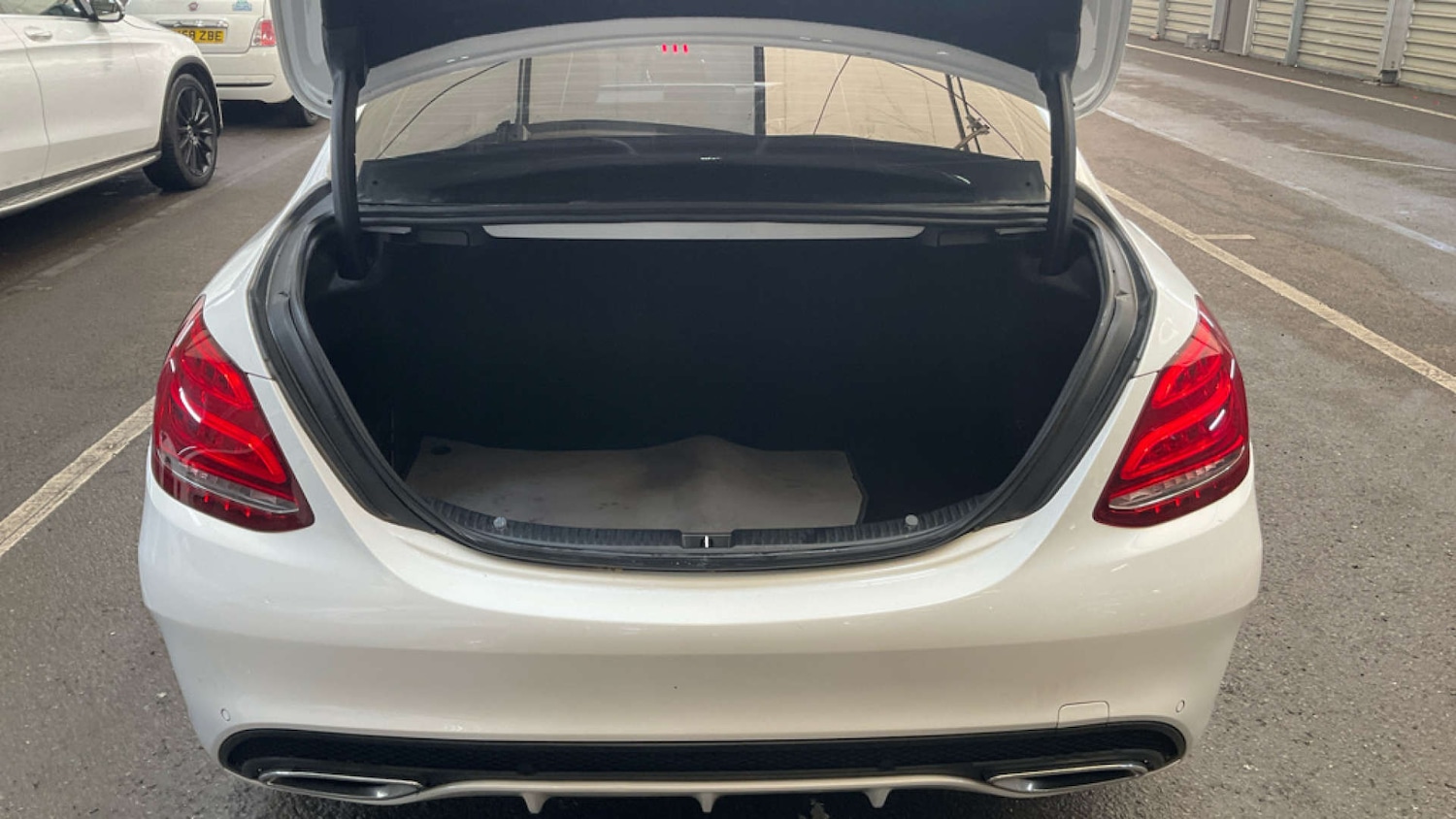 Used Mercedes-Benz C Class 2015 for sale - 77708242: Photo 10