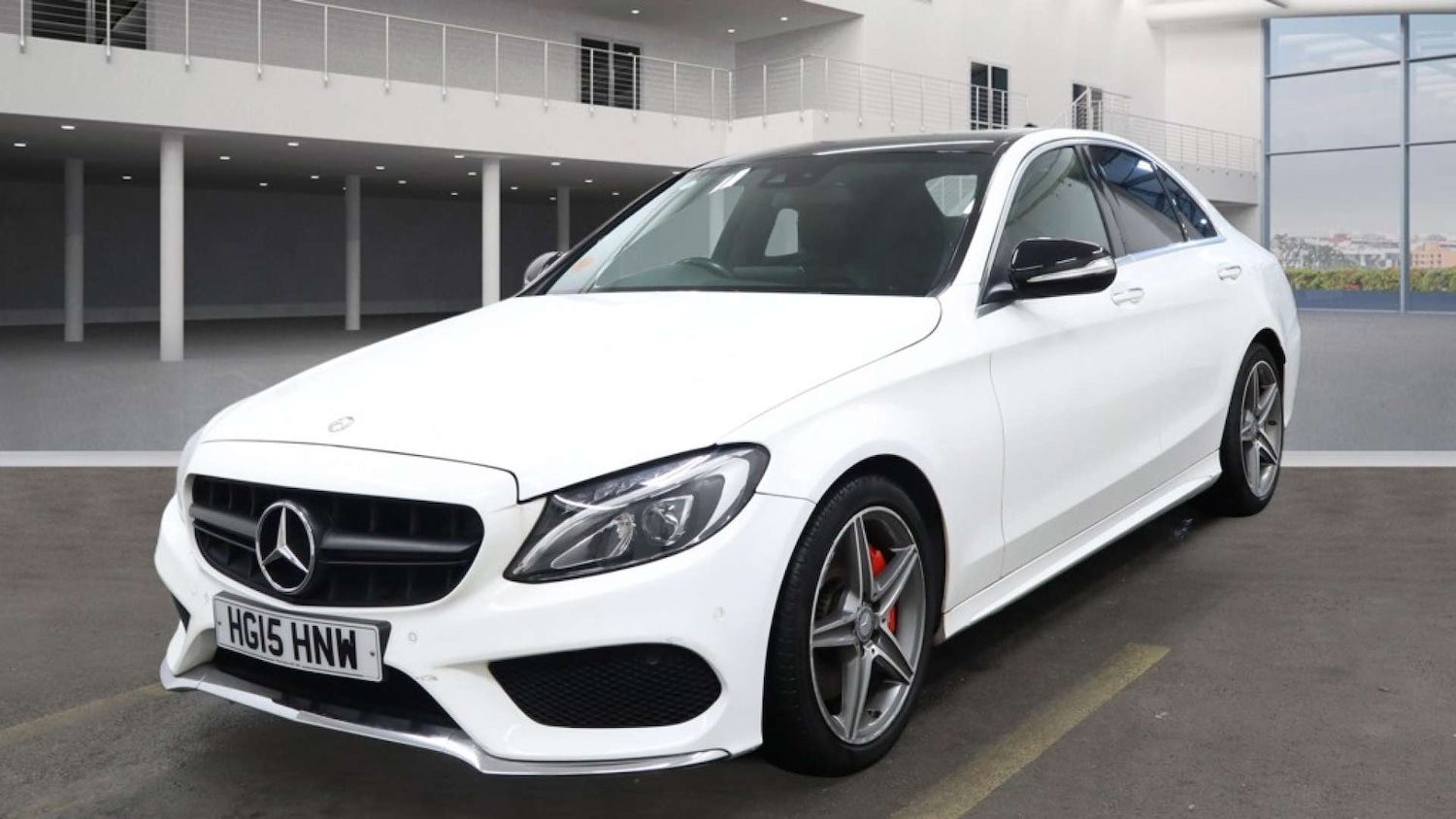 Used Mercedes-Benz C Class 2015 for sale - 77708242: Photo 2