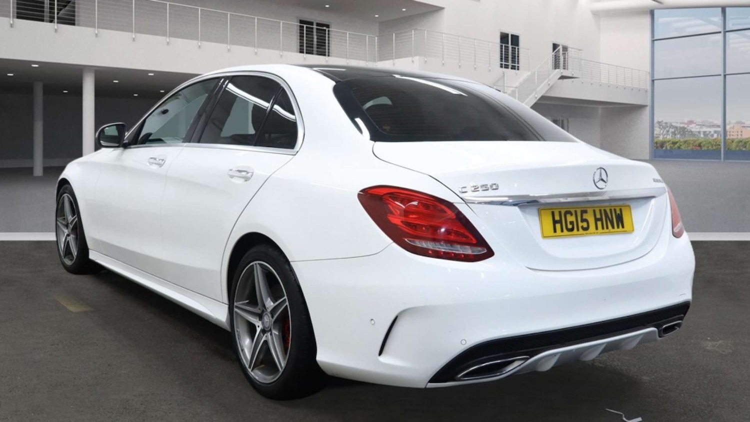 Used Mercedes-Benz C Class 2015 for sale - 77708242: Photo 3