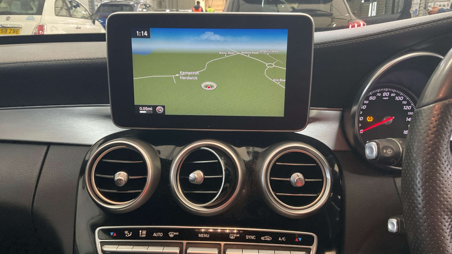 Used Mercedes-Benz C Class 2015 for sale - 77708242: Photo 9