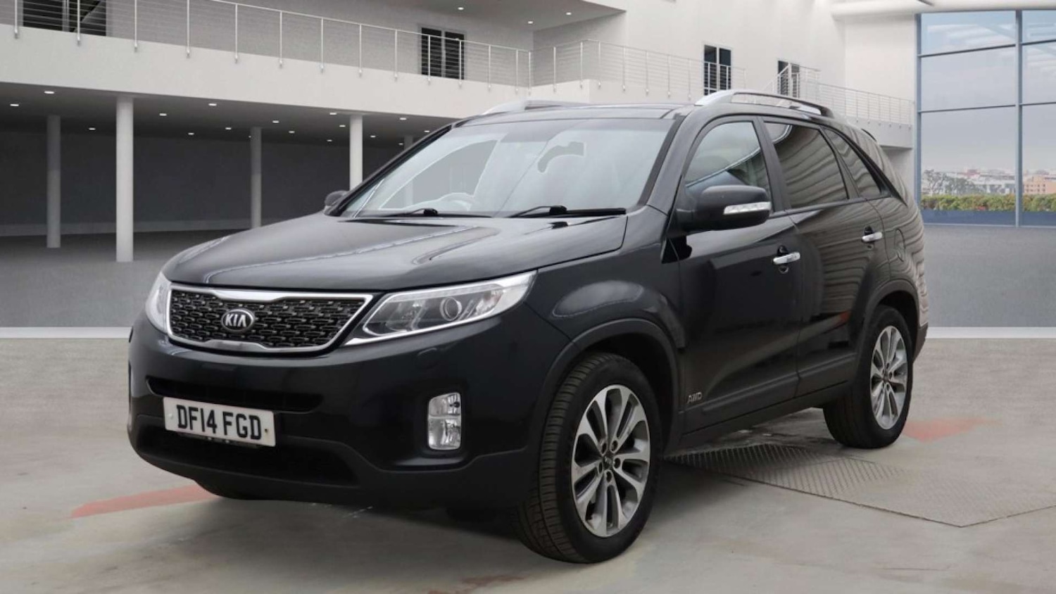 Used Kia Sorento 2014 for sale - 76159801: Photo 2