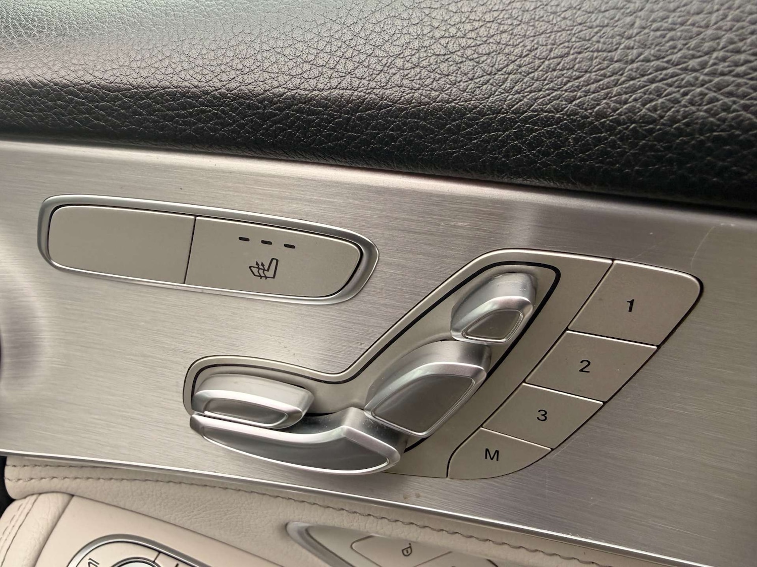 Used Mercedes-Benz C Class 2015 for sale - 77558200: Photo 22