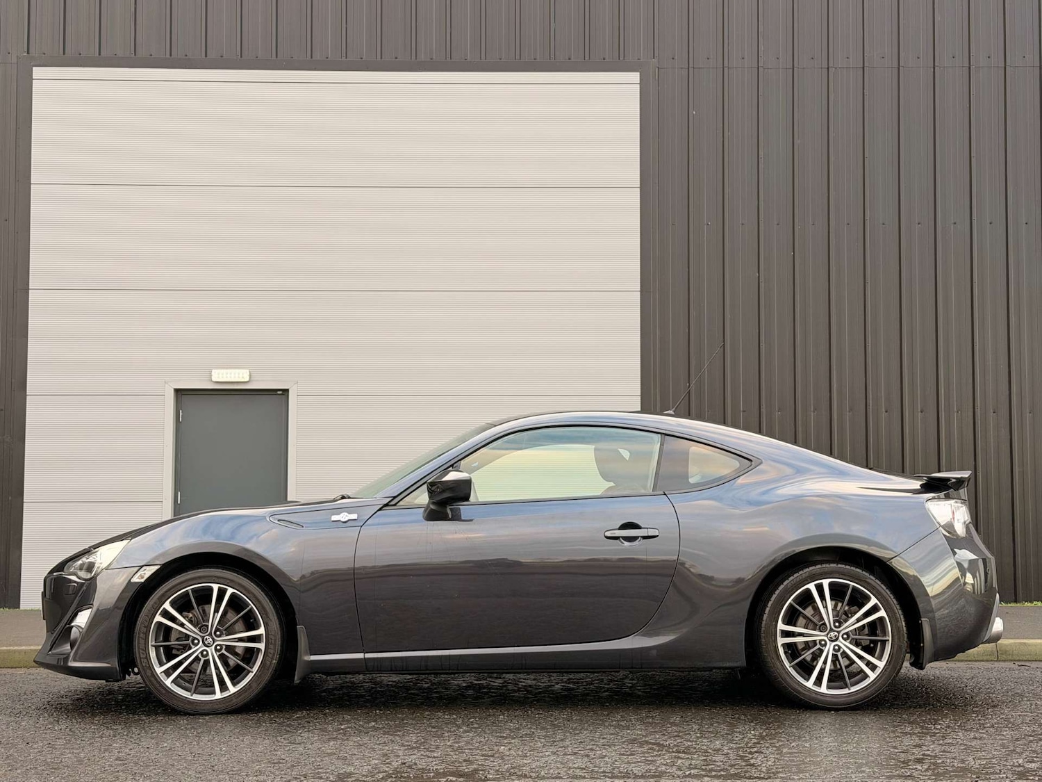 Used Toyota GT86 2013 for sale - 76959859: Photo 5