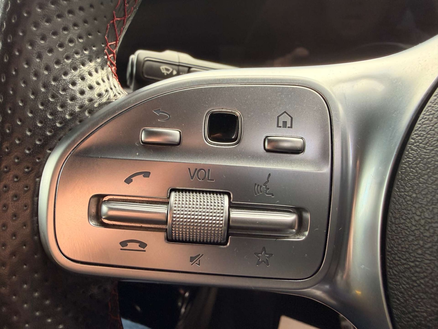 Used Mercedes-Benz A-Class 2018 for sale - 77355583: Photo 20