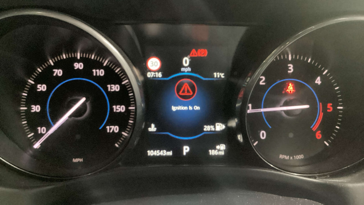 Used Jaguar XE 2017 for sale - 76159807: Photo 9