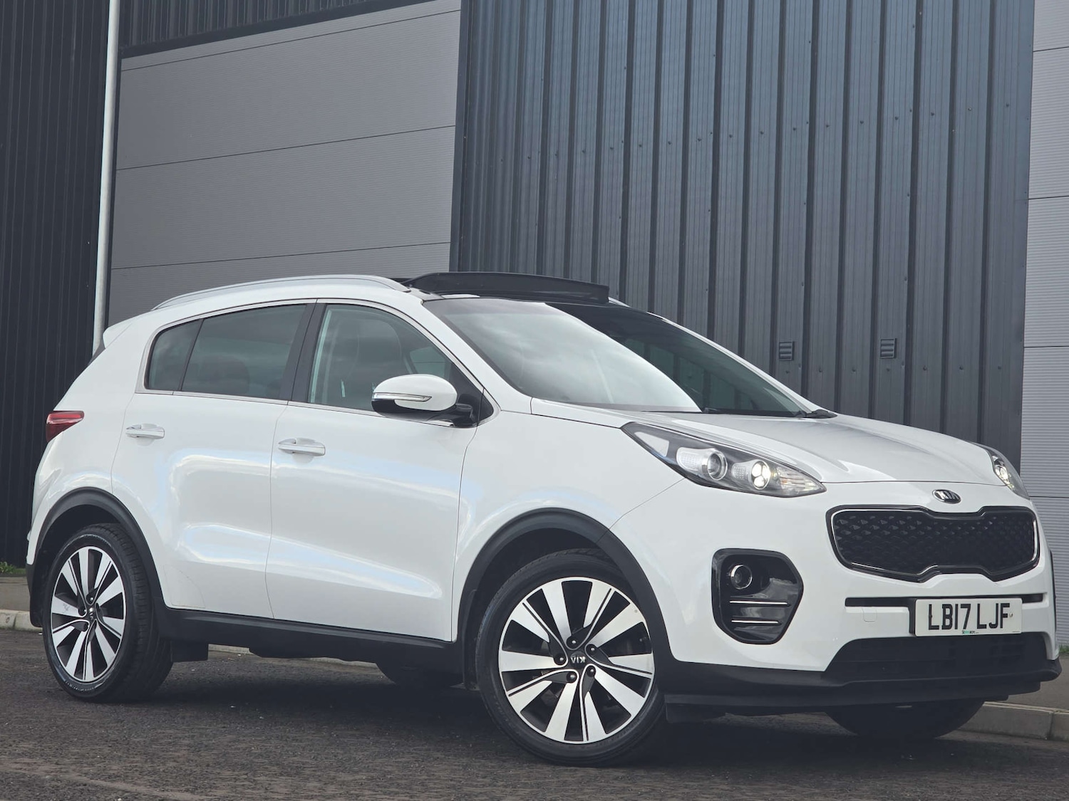 Used Kia Sportage 2017 for sale - 76322877: Photo 1