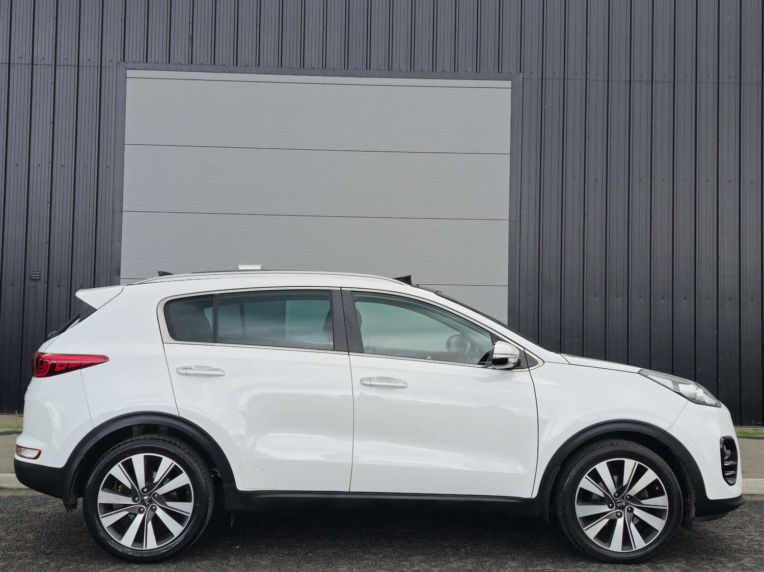 Used Kia Sportage 2017 for sale - 76322877: Photo 3