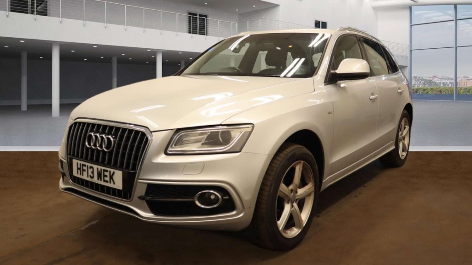 Used Audi Q5 2013 for sale - 76730369: Photo 2