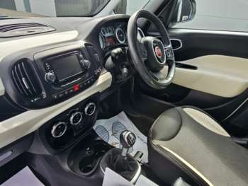 Used Fiat 500L 2015 for sale - 74284532: Photo