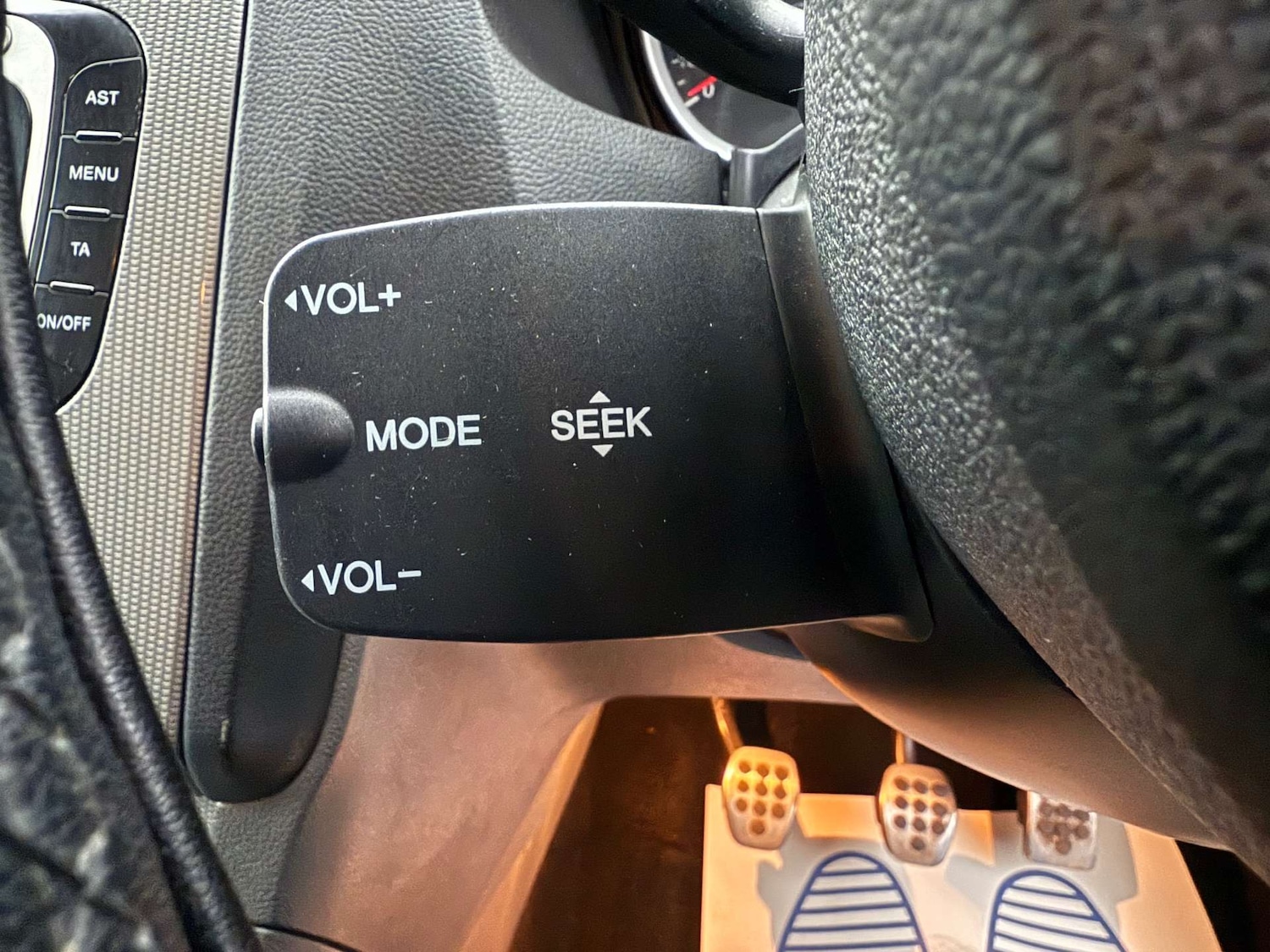 Used Ford Focus 2008 for sale - 76280399: Photo 11