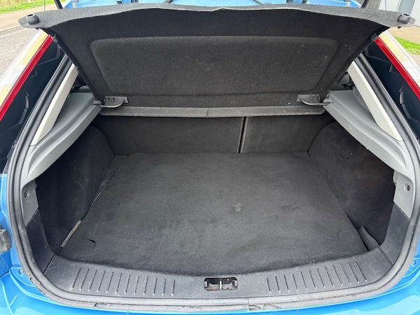 Used Ford Focus 2008 for sale - 76280399: Photo 16