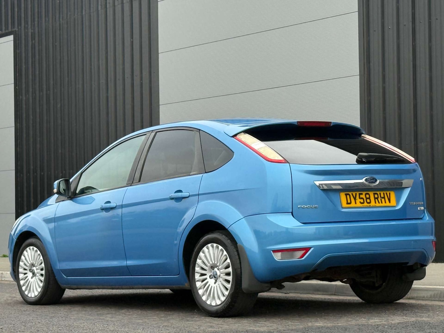 Used Ford Focus 2008 for sale - 76280399: Photo 5