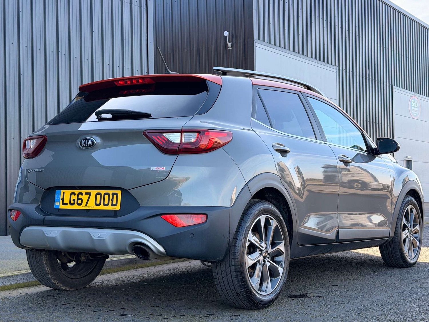 Used Kia Stonic 2017 for sale - 77975429: Photo 4