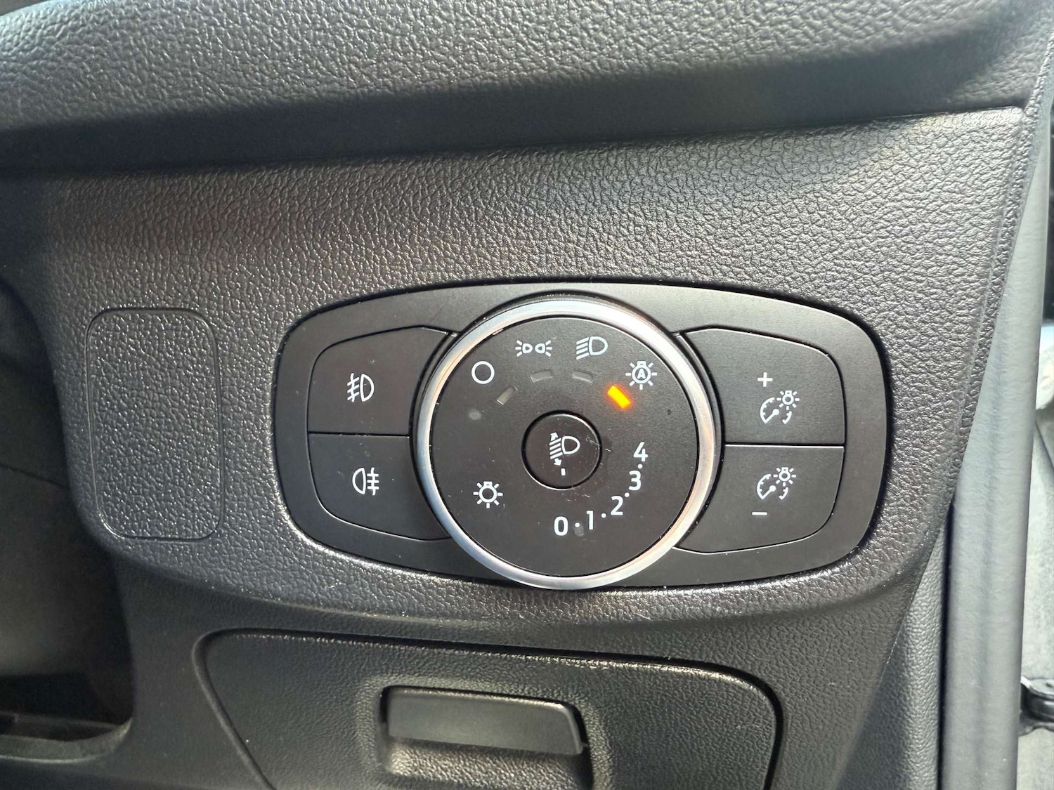 Used Ford Focus 2019 for sale - 76748555: Photo 18