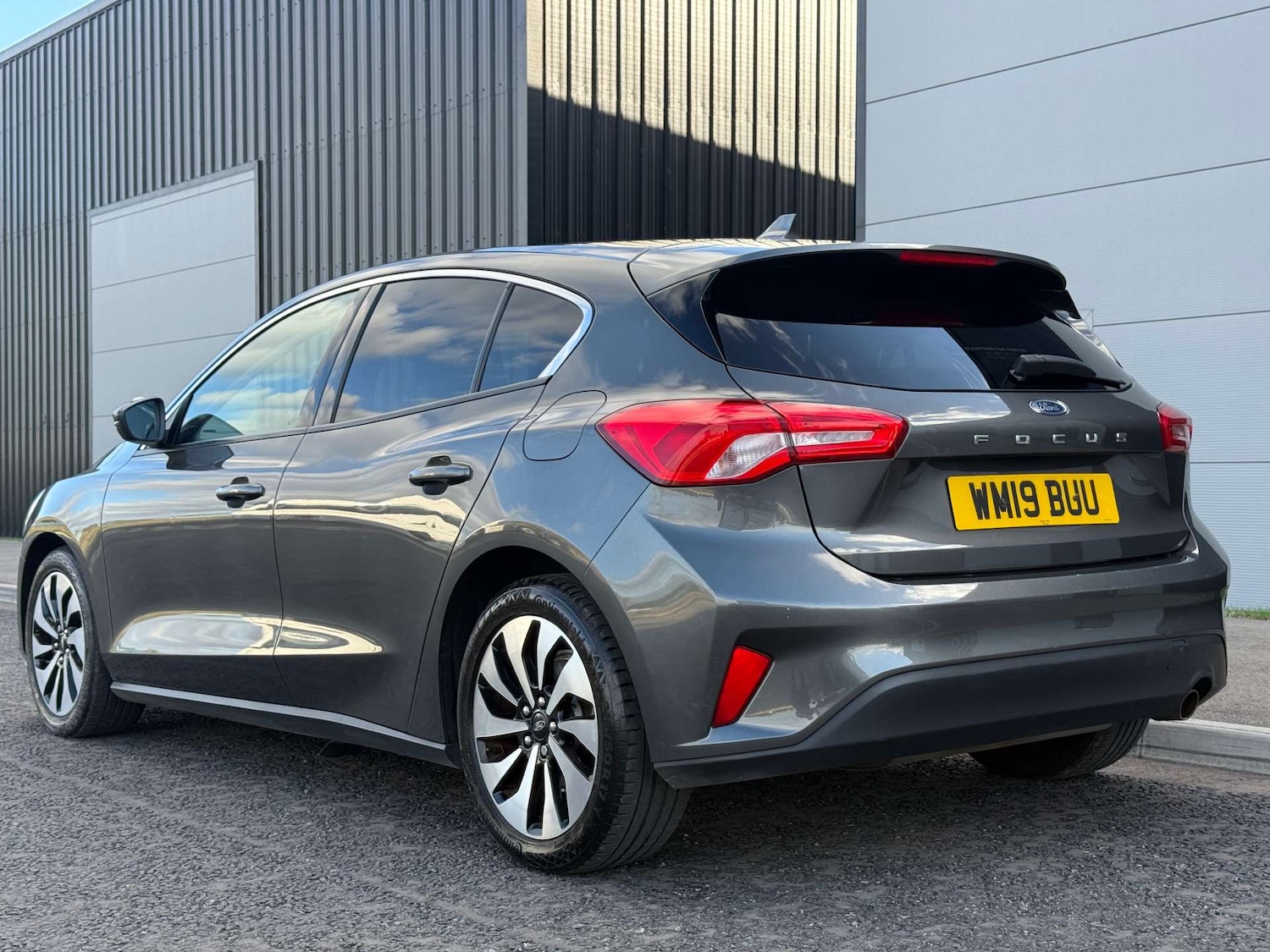 Used Ford Focus 2019 for sale - 76748555: Photo 3