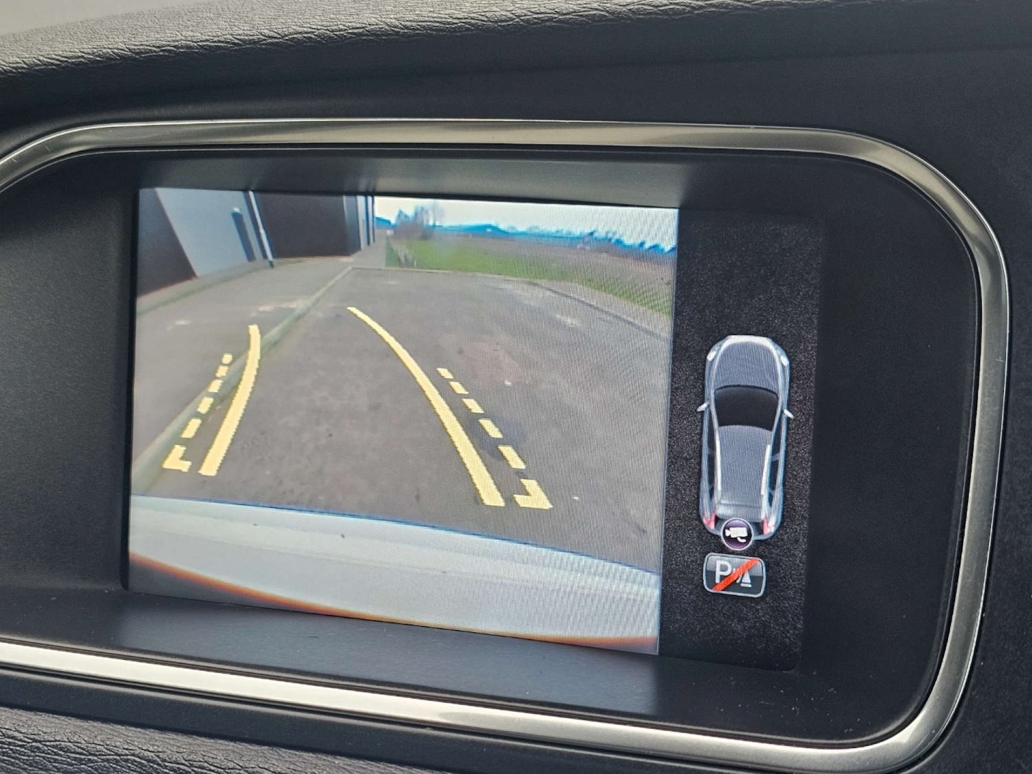 Used Volvo V40 2013 for sale - 77662726: Photo 19