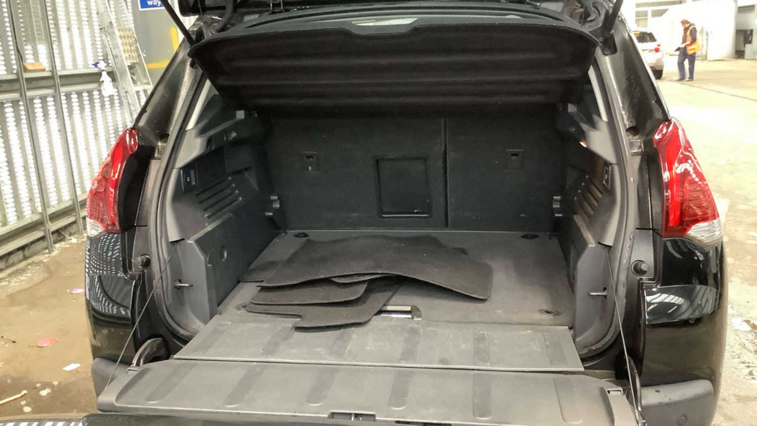 Used Peugeot 3008 2016 for sale - 76333093: Photo 5