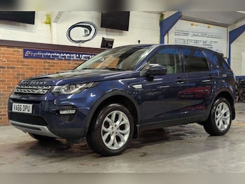 Used Land Rover Discovery Sport 2016 for sale - 77355582: Photo