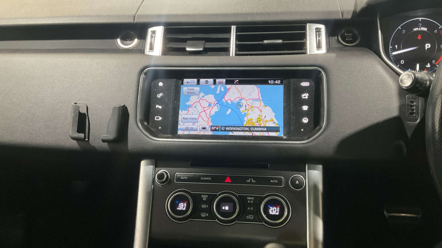 Used Land Rover Range Rover Sport 2016 for sale - 77234126: Photo 9