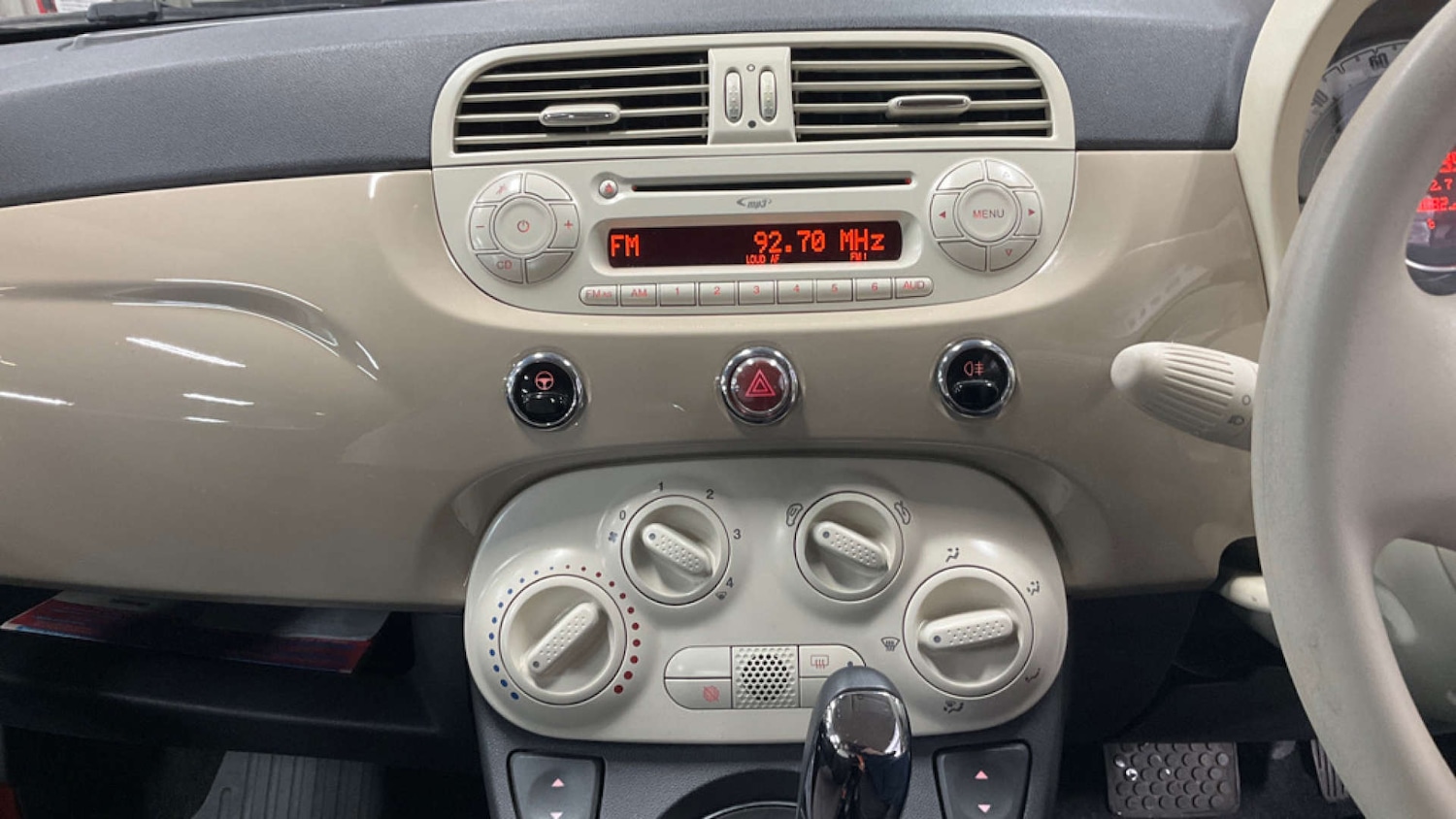 Used Fiat 500 2013 for sale - 77342141: Photo 9