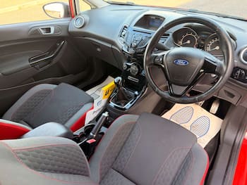 Used Ford Fiesta 2016 for sale - 79754397: Photo