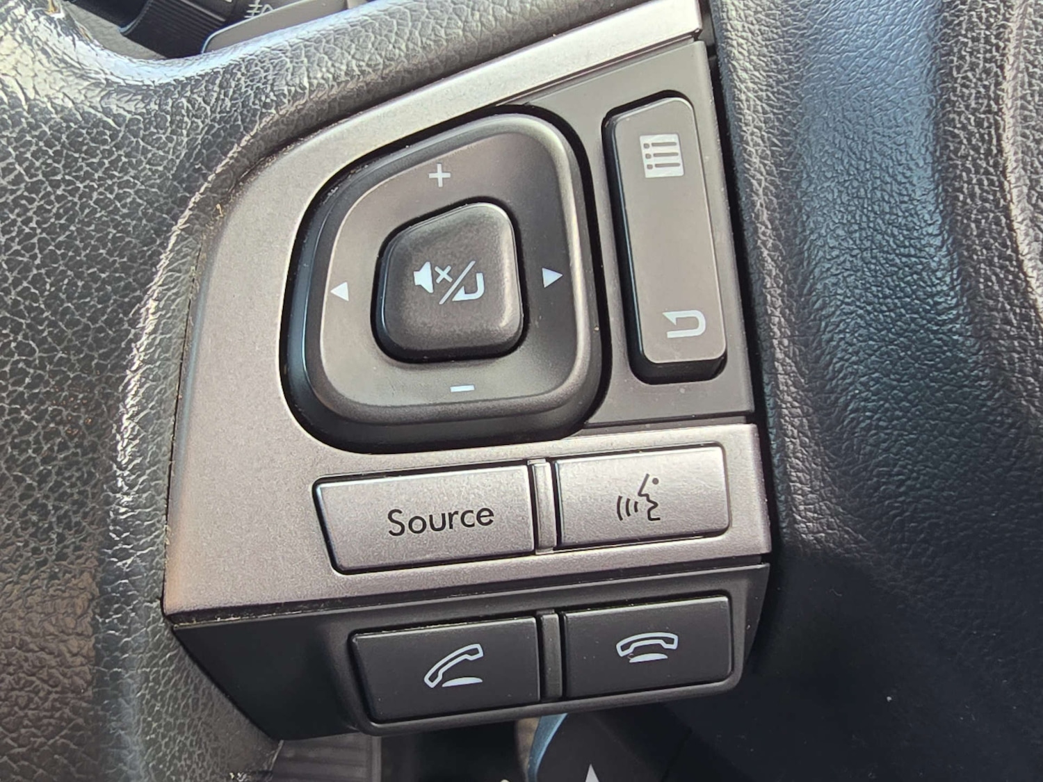 Used Subaru Outback 2015 for sale - 76231906: Photo 15