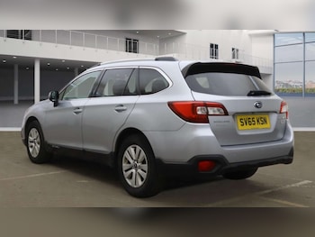 Used Subaru Outback 2015 for sale - 76231906: Photo 3