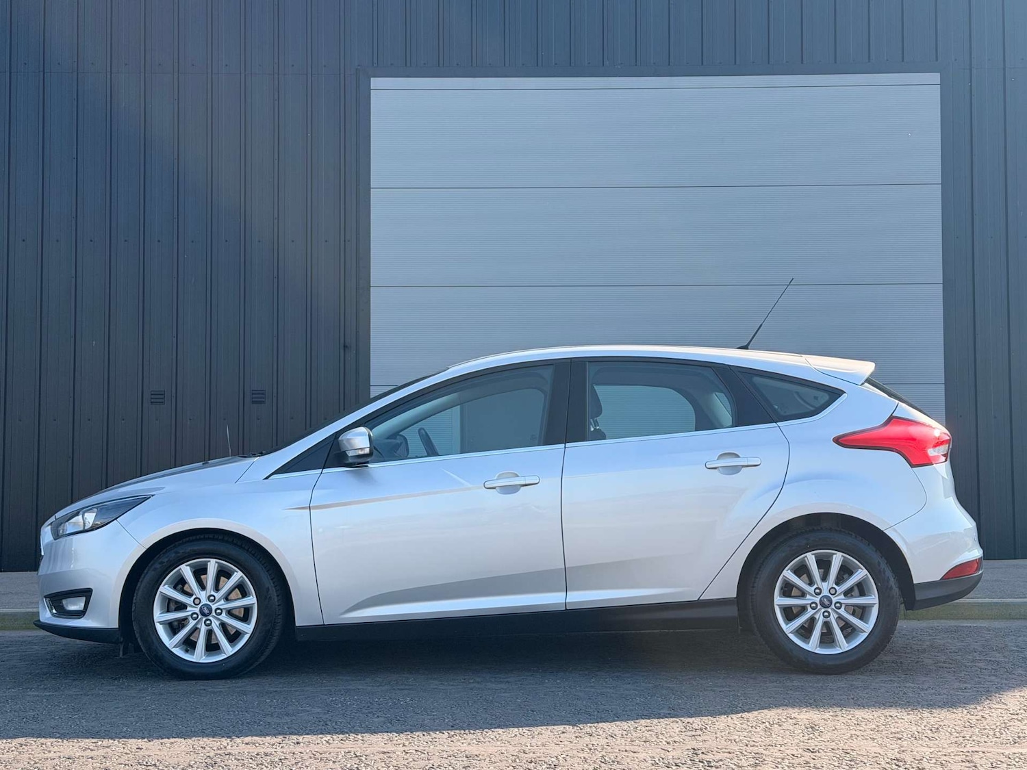 Used Ford Focus 2015 for sale - 78167910: Photo 6