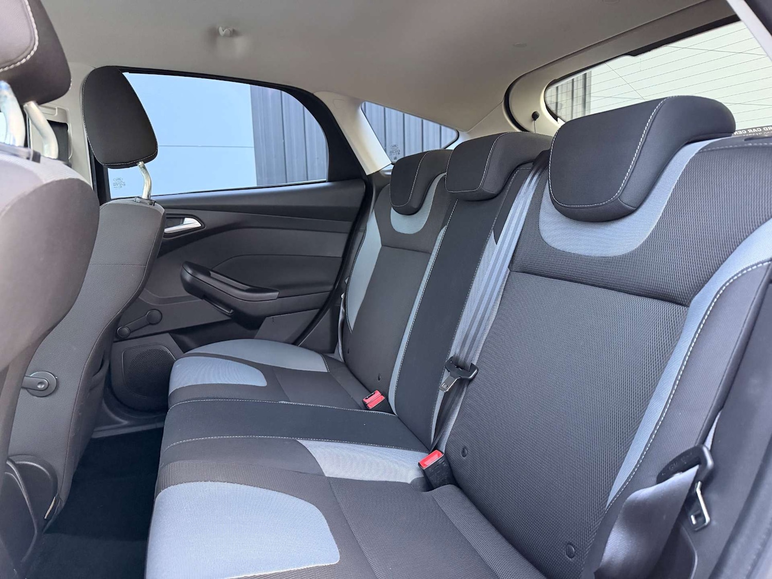 Used Ford Focus 2012 for sale - 76845389: Photo 11