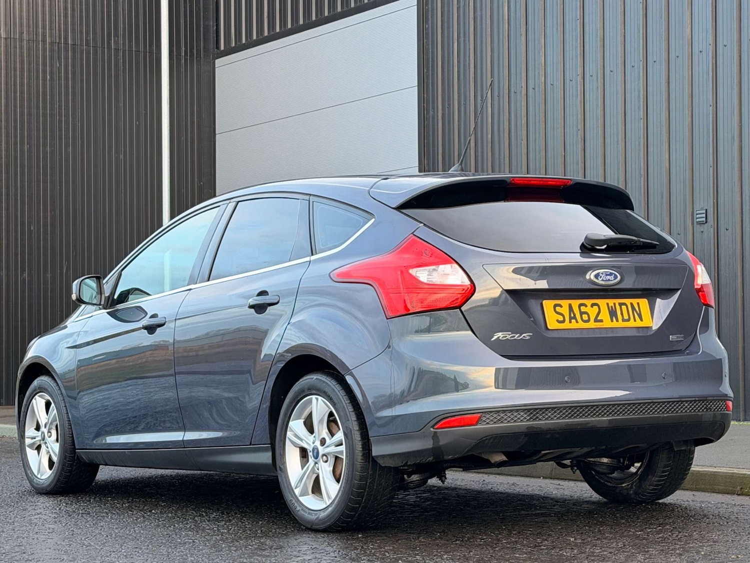 Used Ford Focus 2012 for sale - 76845389: Photo 3