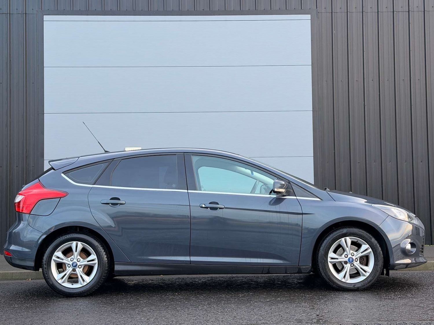 Used Ford Focus 2012 for sale - 76845389: Photo 5