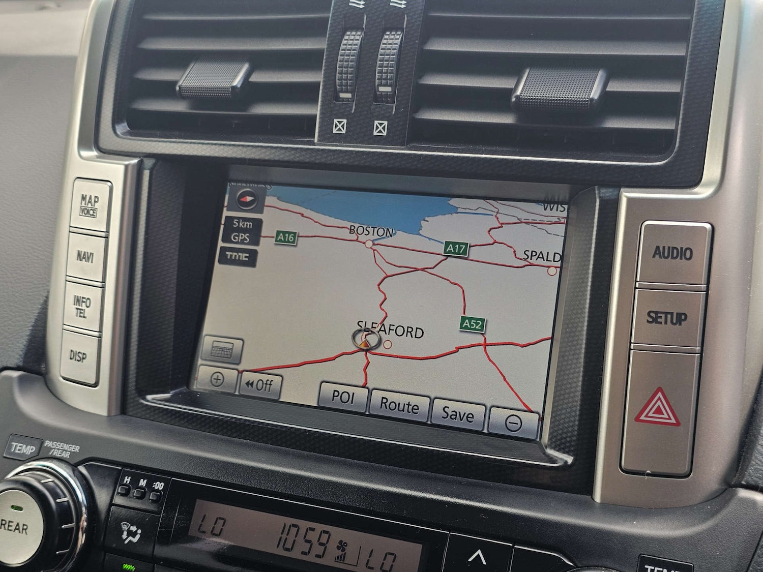 Used Toyota Land Cruiser 2010 for sale - 76724009: Photo 24