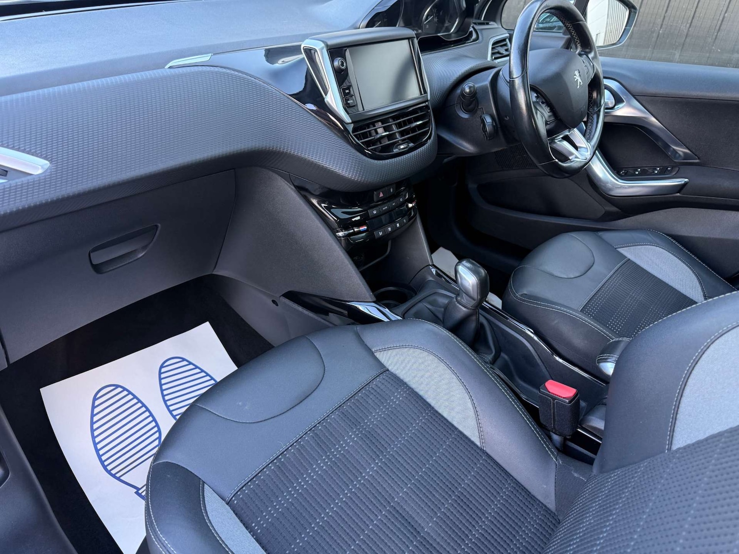 Used Peugeot 2008 2018 for sale - 76172791: Photo 10