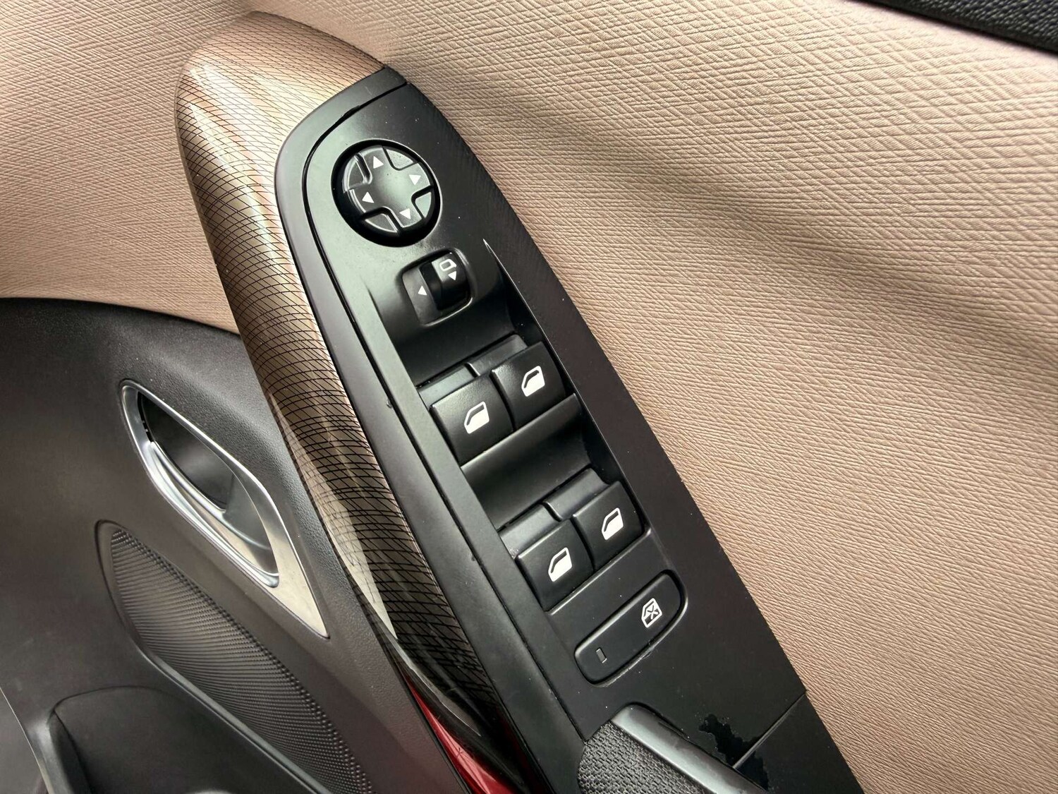 Used Citroen C4 Picasso 2015 for sale - 76274211: Photo 24