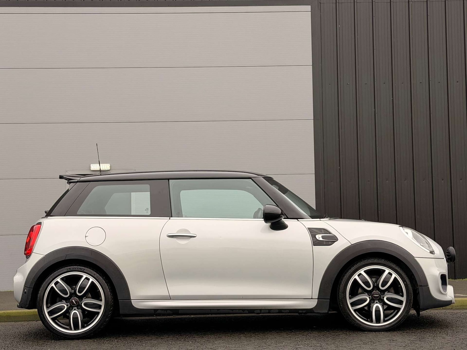 Used MINI Hatch 2014 for sale - 77035667: Photo 4