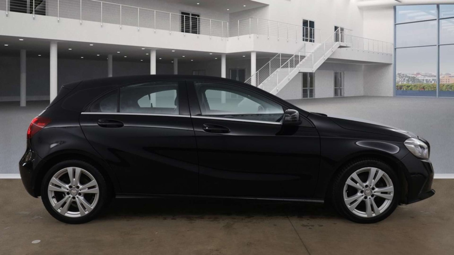 Used Mercedes-Benz A-Class 2016 for sale - 77399256: Photo 11