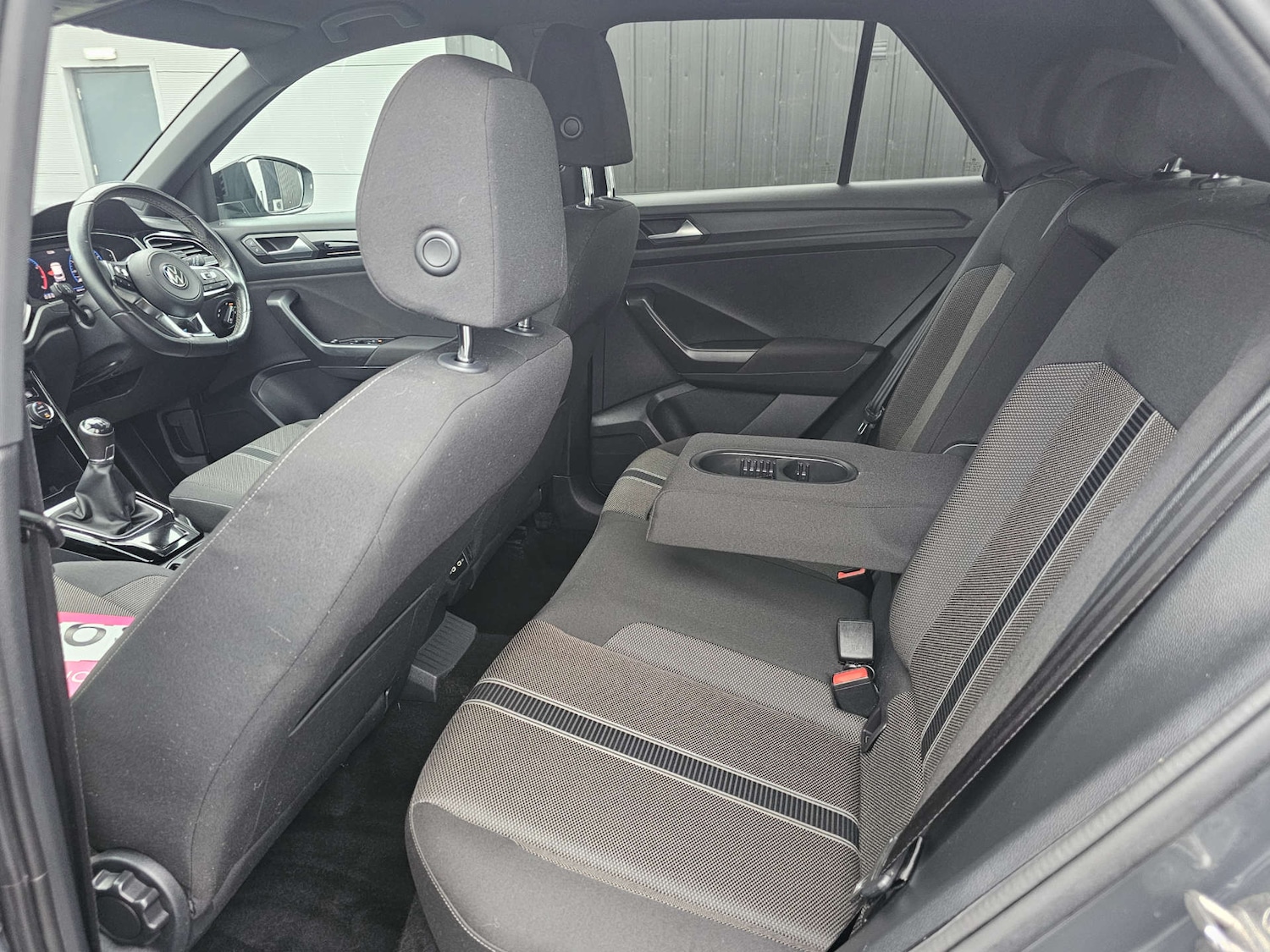 Used Volkswagen T-Roc 2021 for sale - 76356017: Photo 6