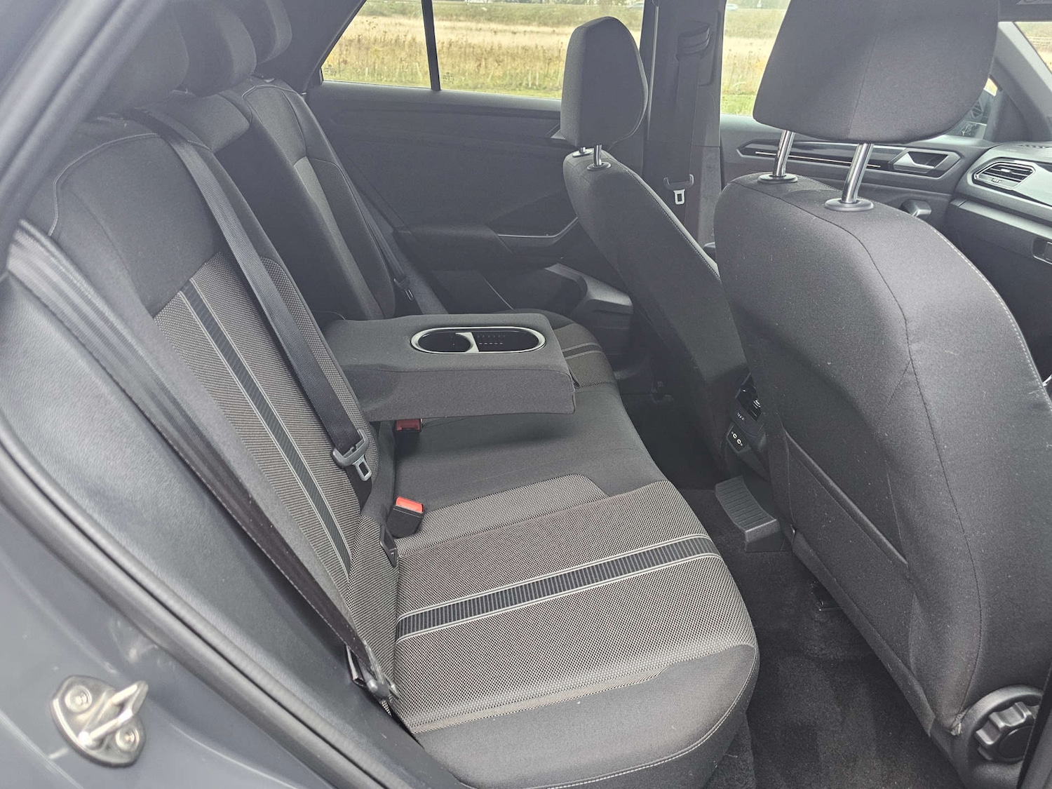 Used Volkswagen T-Roc 2021 for sale - 76356017: Photo 9