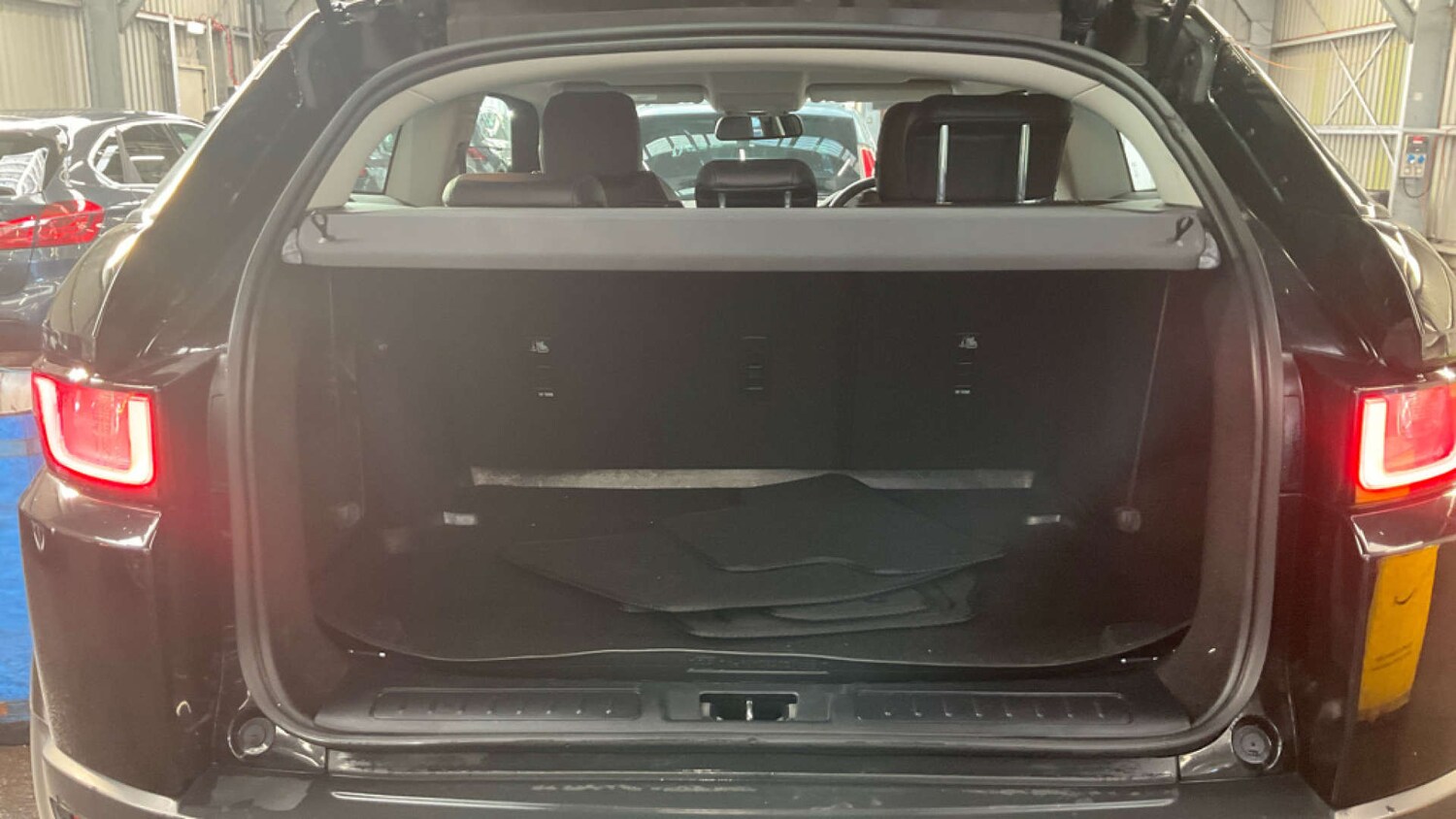 Used Land Rover Range Rover Evoque 2018 for sale - 77502060: Photo 15