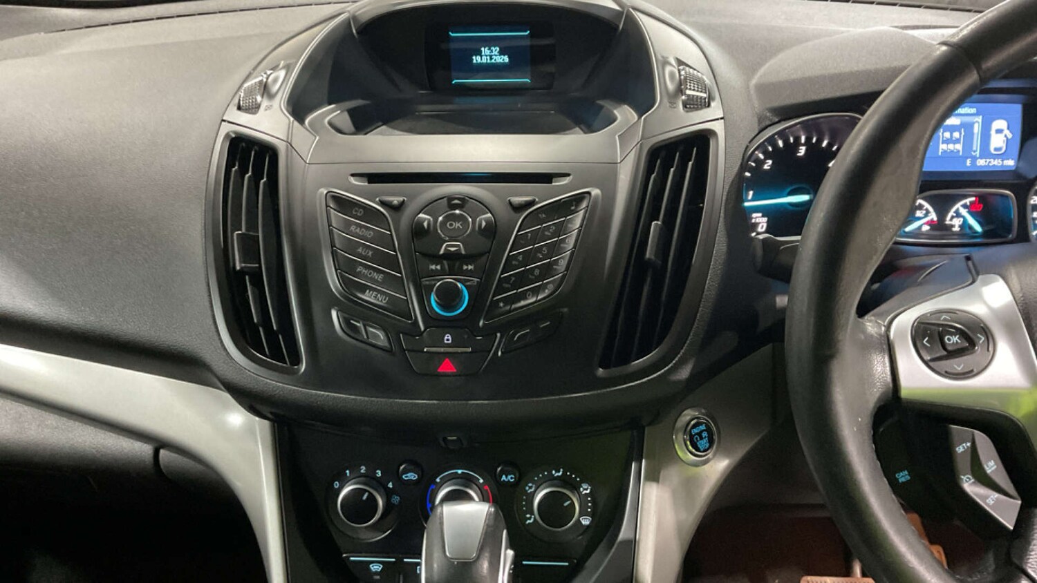 Used Ford Kuga 2015 for sale - 78108358: Photo 11