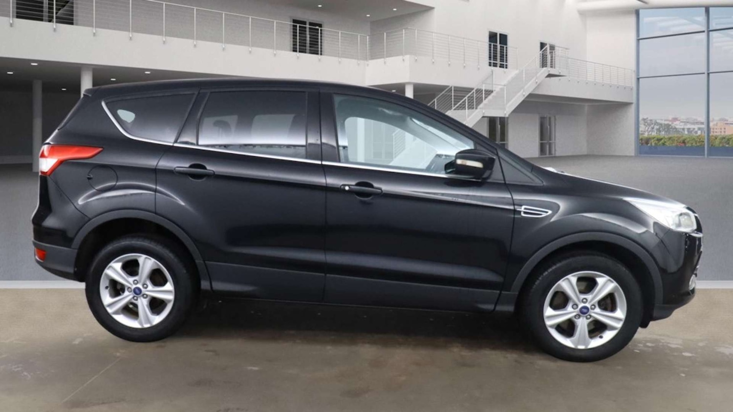 Used Ford Kuga 2015 for sale - 78108358: Photo 5