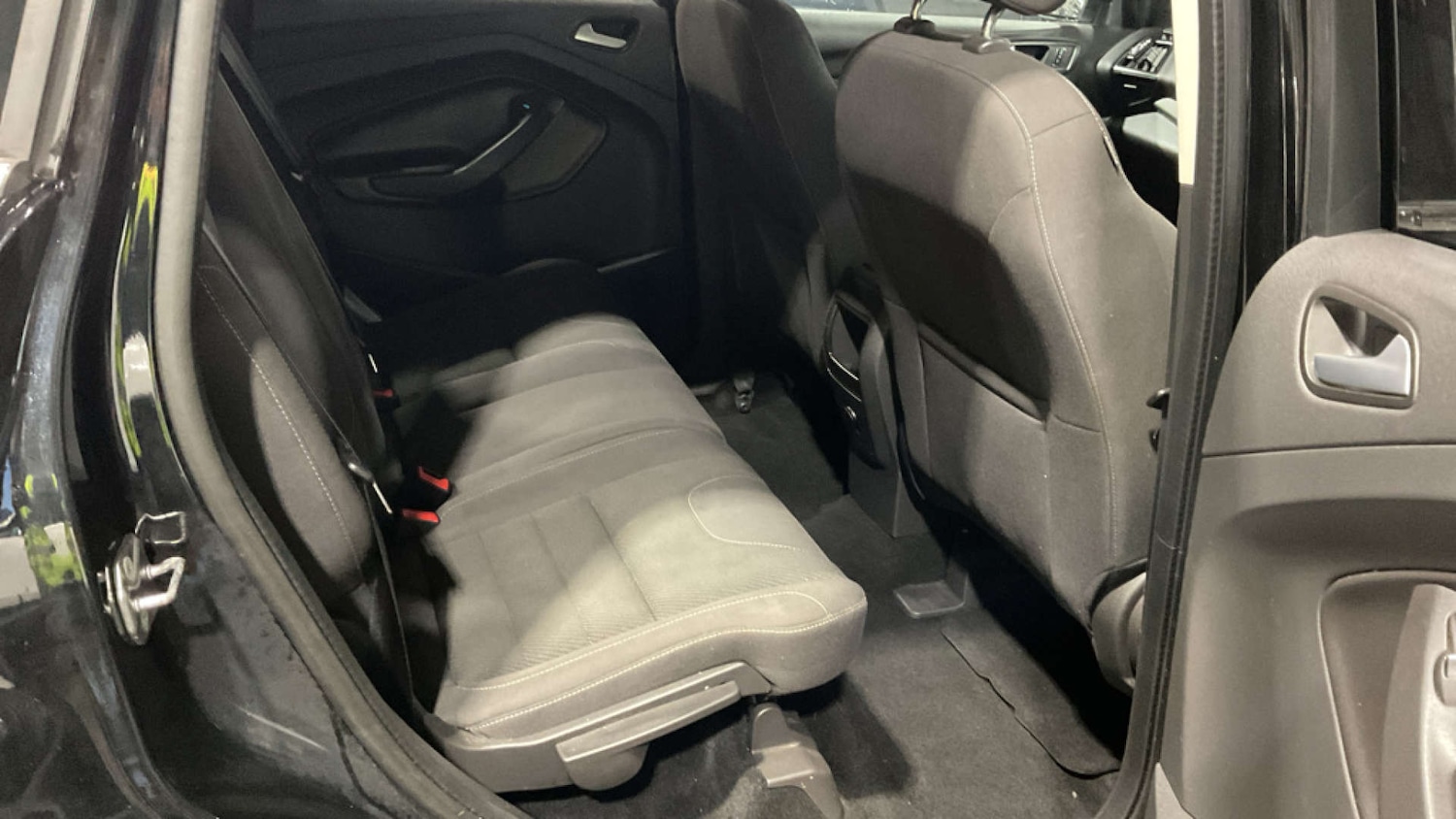 Used Ford Kuga 2015 for sale - 78108358: Photo 8