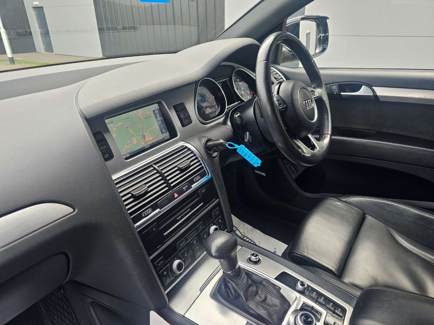 Used Audi Q7 2013 for sale - 76881605: Photo 2