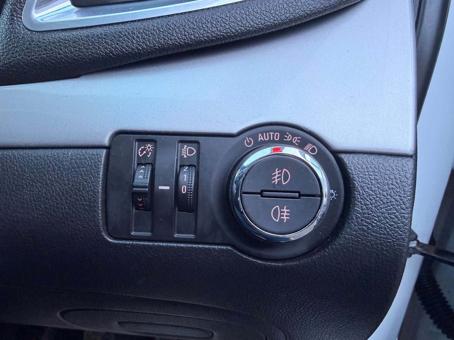 Used Vauxhall Mokka 2014 for sale - 76762570: Photo 12