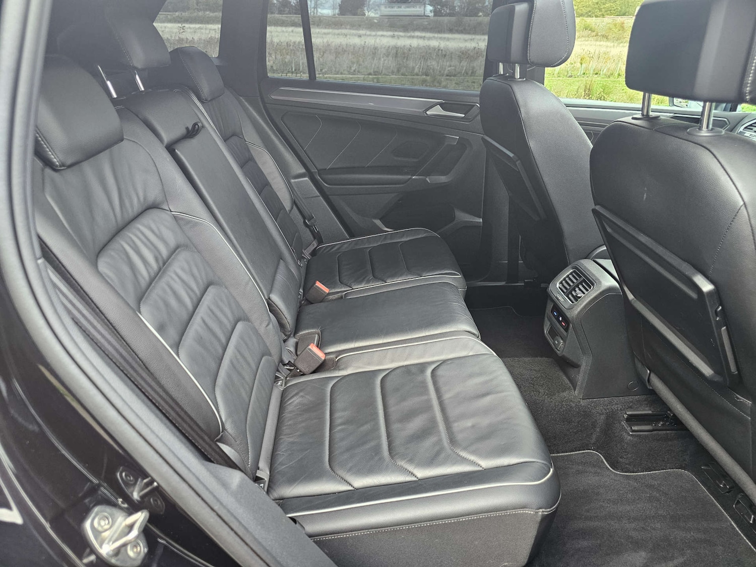 Used Volkswagen Tiguan 2017 for sale - 76322875: Photo 11