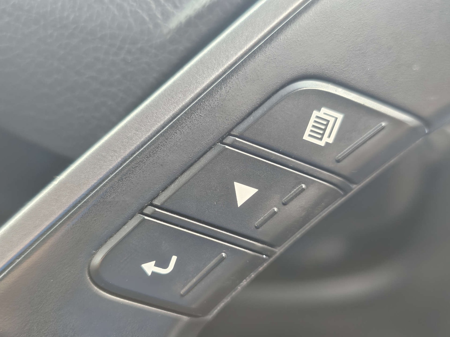 Used Hyundai Santa Fe 2014 for sale - 78179625: Photo 18