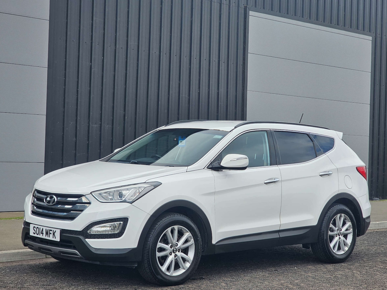 Used Hyundai Santa Fe 2014 for sale - 78179625: Photo 27