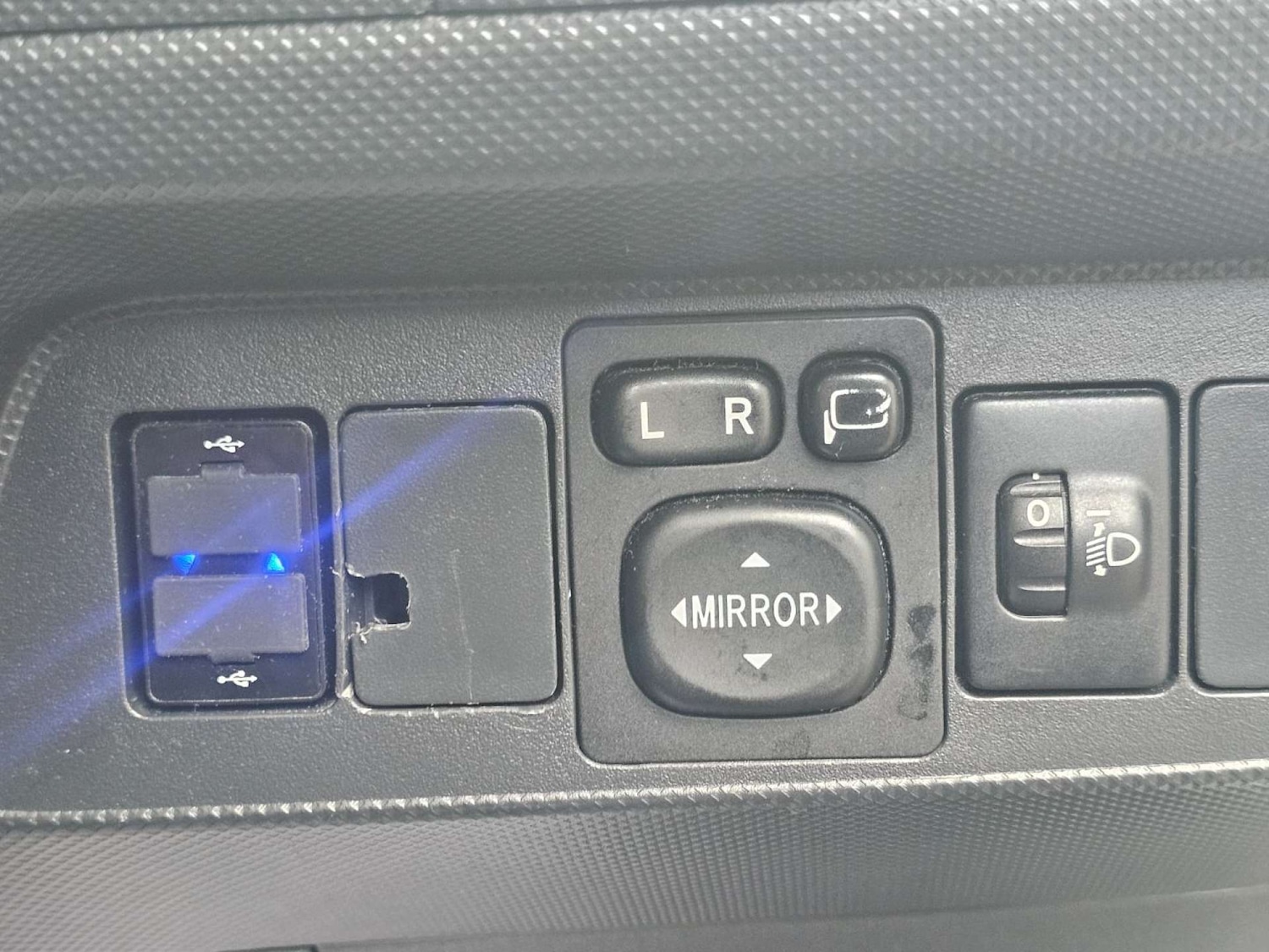 Used Toyota Auris 2011 for sale - 77234091: Photo 15