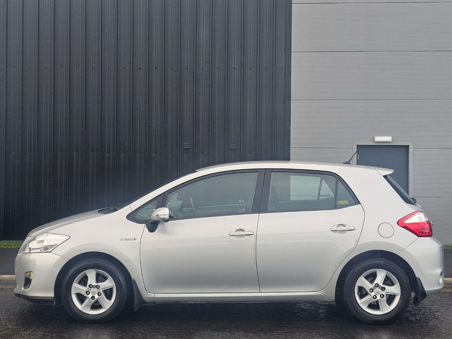 Used Toyota Auris 2011 for sale - 77234091: Photo 5