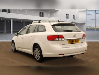 Used Toyota Avensis 2014 for sale - 78607839: Photo